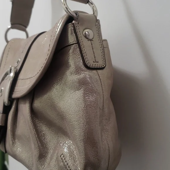 Coach Vintage Soho Elegant Metallic Leather Shoulder Bag - Picture 3 of 12